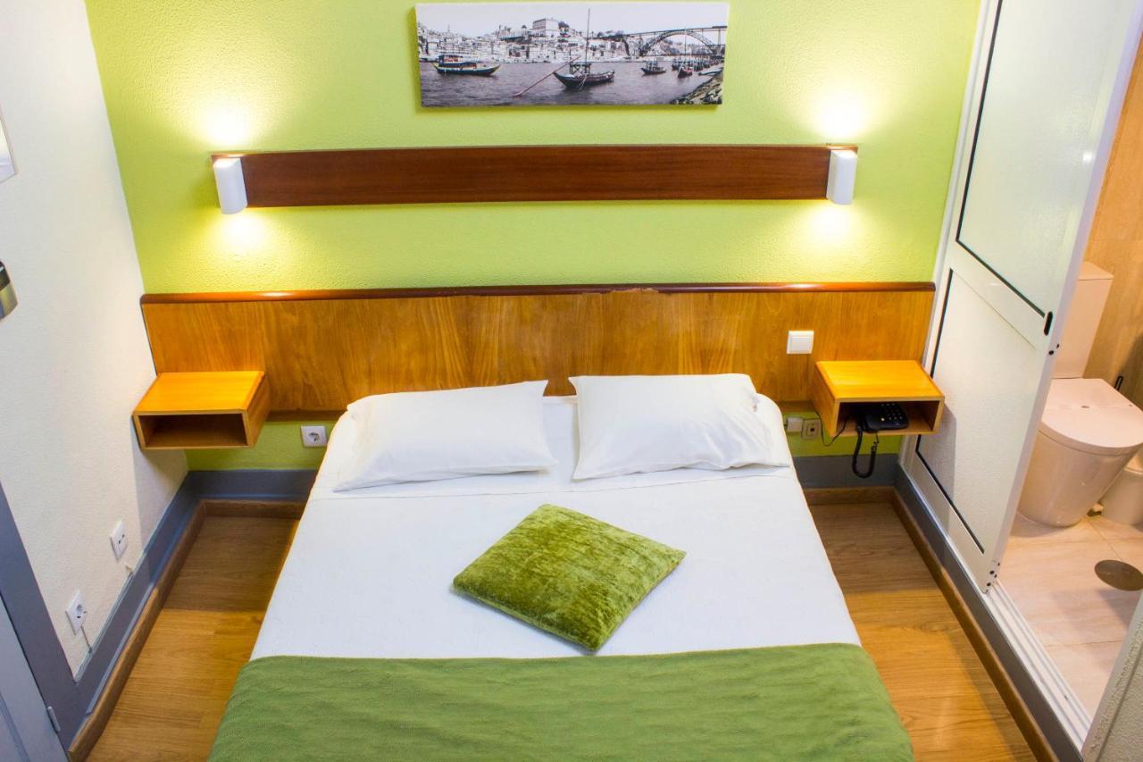 Basic Double Room,983199610:JPEG