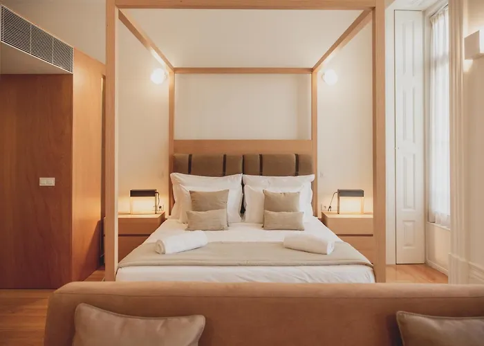 Viterbo'8 - The Artists House Acomodação com café da manhã Porto